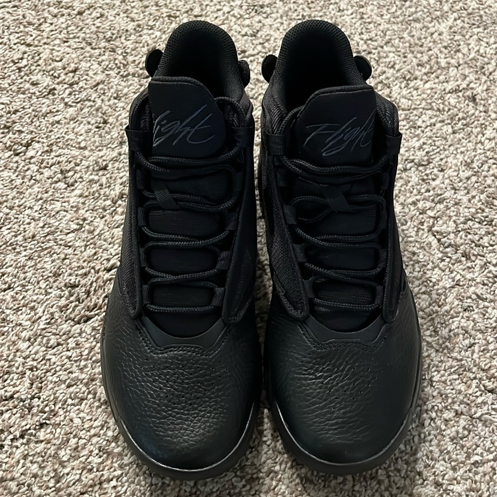 SOLD***New without box Men’s Nike Jordan Flights - Picture 2 of 9